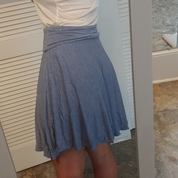 Comfortable heathered blue circle skirt - Picture 3 of 7